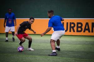 Aydin CAKIR - AYDINOUS TOUT